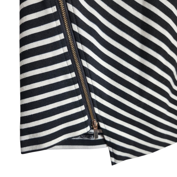 Dynamite Monochrome Striped Asymmetrical Dress - Picture 4 of 4